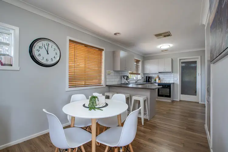 Fifth view of Homely house listing, 431 Davern Place, Lavington NSW 2641