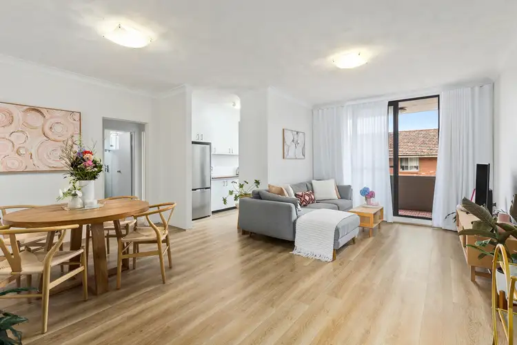 Main view of Homely unit listing, 4/70-74 Smith Street, Wollongong NSW 2500