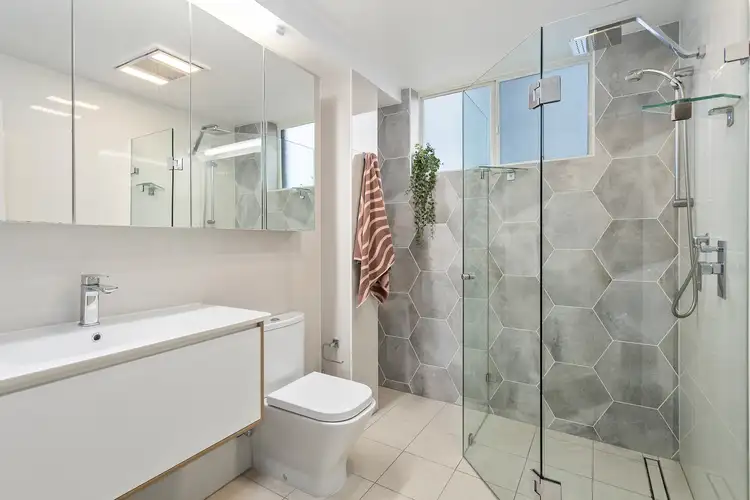 Sixth view of Homely unit listing, 4/70-74 Smith Street, Wollongong NSW 2500
