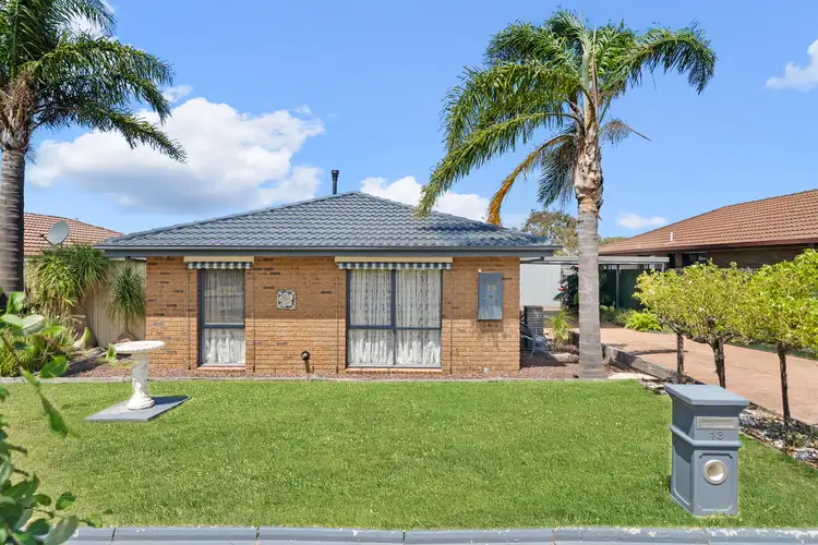 13 Marjorie Avenue, Sunbury VIC 3429