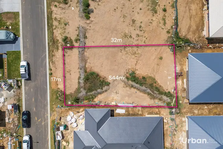 8 Fitzgerald Avenue, North Rothbury NSW 2335