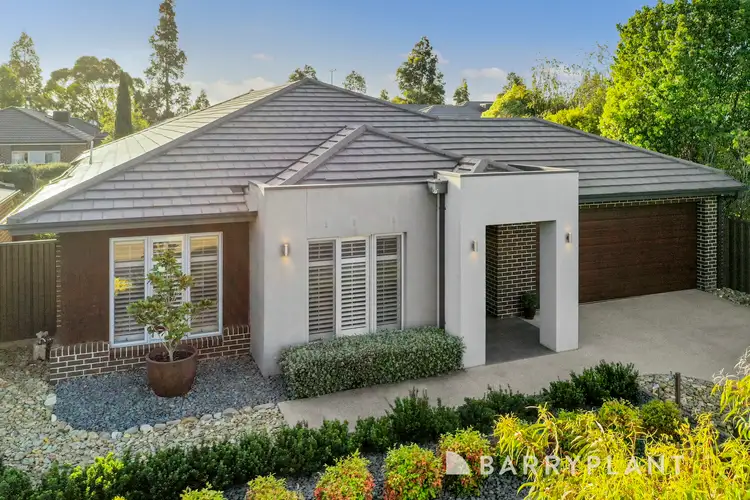 Second view of Homely house listing, 15 Halford Way, Strathtulloh VIC 3338