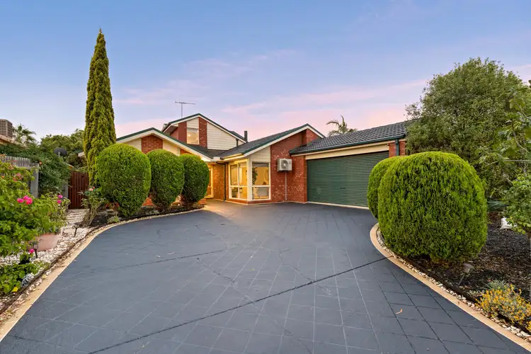 16 Nordic Avenue, Taylors Lakes VIC 3038