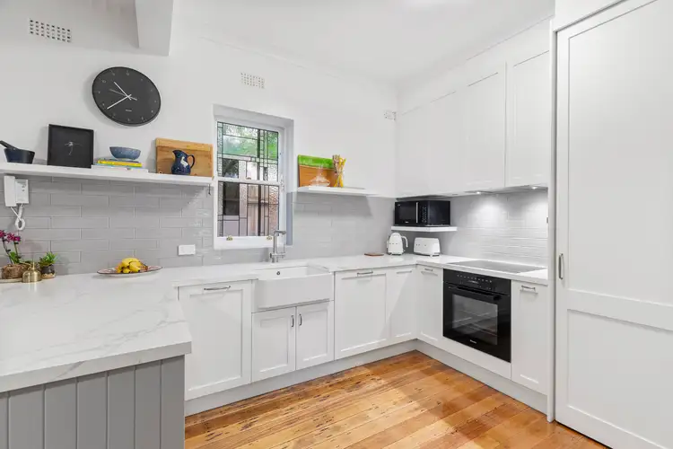 Third view of Homely apartment listing, 5/167 Glen Huntly Road, Elwood VIC 3184