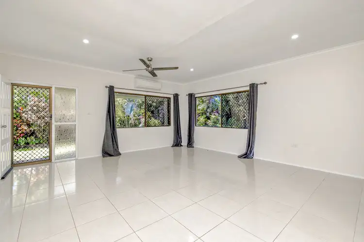 Fifth view of Homely house listing, 1 Lobelia Court, Mooroobool QLD 4870