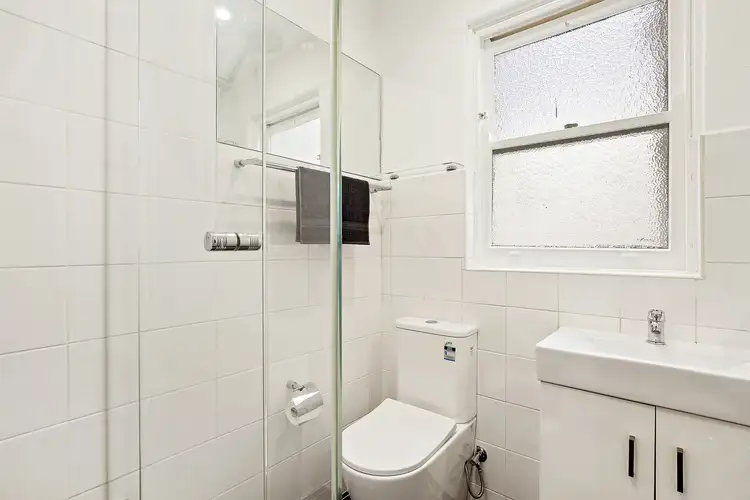 Third view of Homely studio listing, 27/9 Ward Avenue, Potts Point NSW 2011