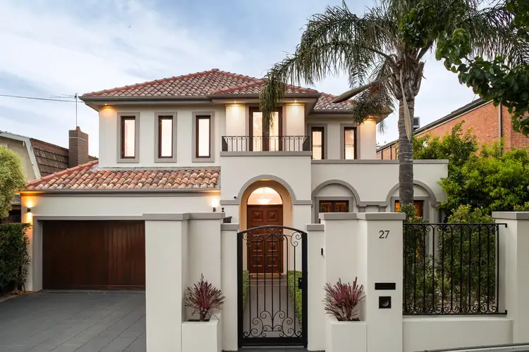 27 Laburnum Street, Brighton VIC 3186