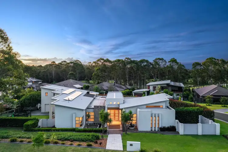 24 Twin Creeks Drive, Luddenham NSW 2745