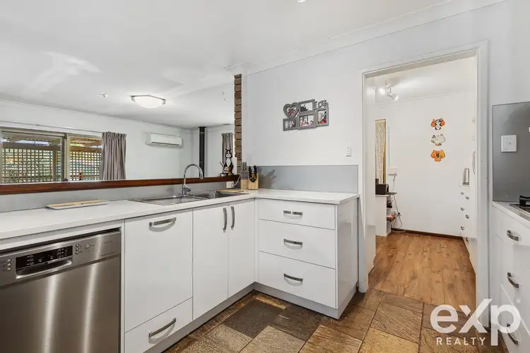 Sixth view of Homely house listing, 11 Willow Court, Cooloongup WA 6168