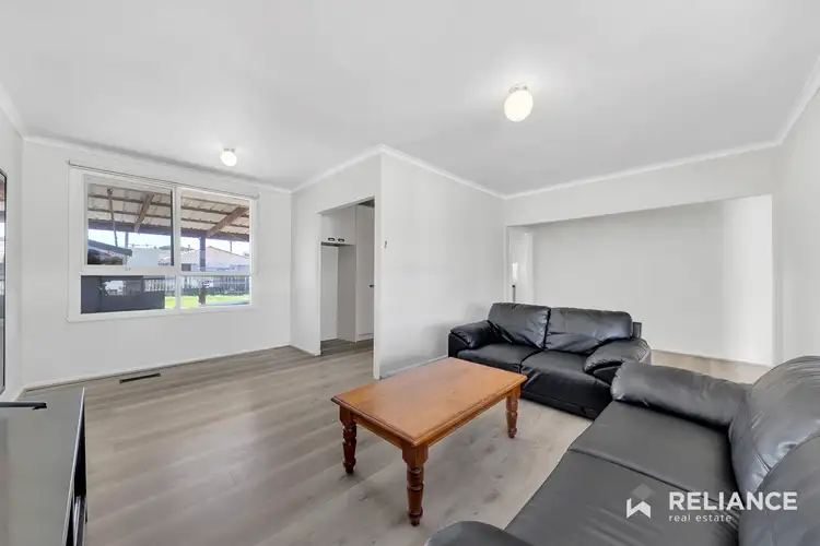 Sixth view of Homely house listing, 5 Curlew Close, Melton VIC 3337