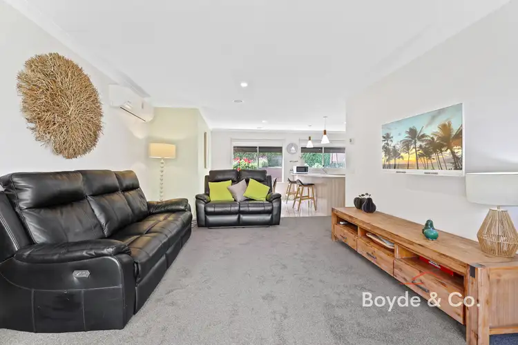 Sixth view of Homely unit listing, 16 Telford Circuit, Drouin VIC 3818