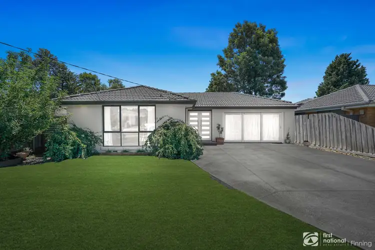 29 Dearing Avenue, Cranbourne VIC 3977