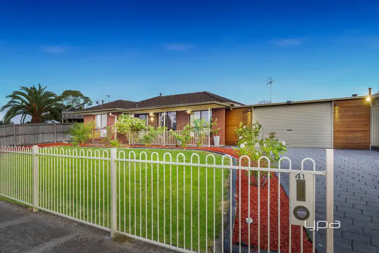 41 Kinterbury Drive, Kings Park VIC 3021