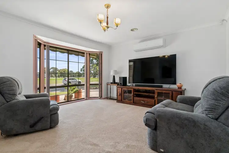 Second view of Homely house listing, 2 Adrian Place, Rowville VIC 3178