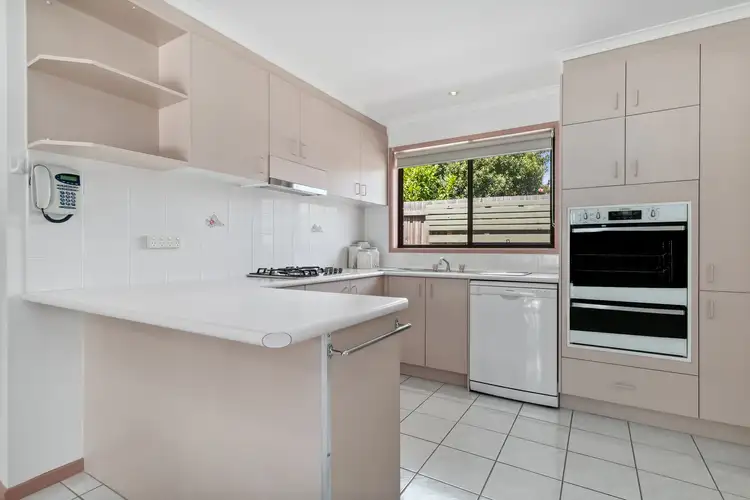 Fourth view of Homely house listing, 2 Adrian Place, Rowville VIC 3178