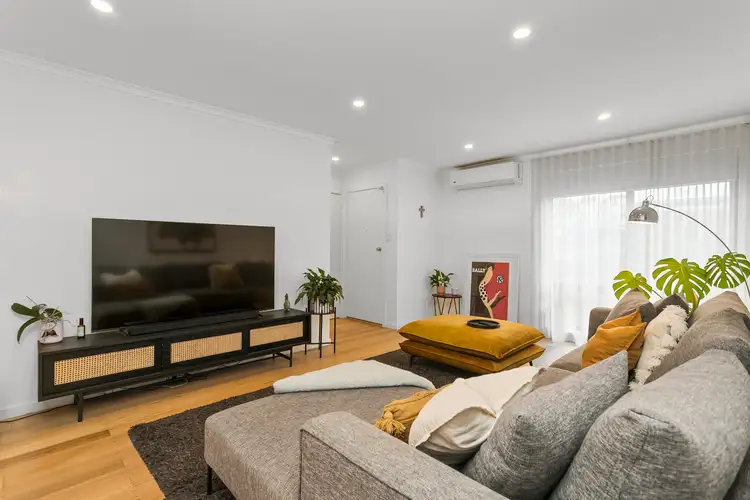 3/5 Saltley Street, South Kingsville VIC 3015