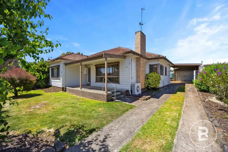 30 Dover Street, Wendouree VIC 3355