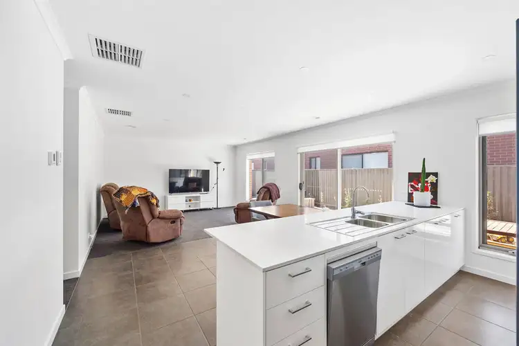 Sixth view of Homely house listing, 19 Peridot Way, Alfredton VIC 3350