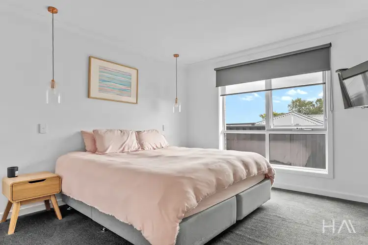Fifth view of Homely house listing, 1/34 Tenzing Drive, St Leonards TAS 7250