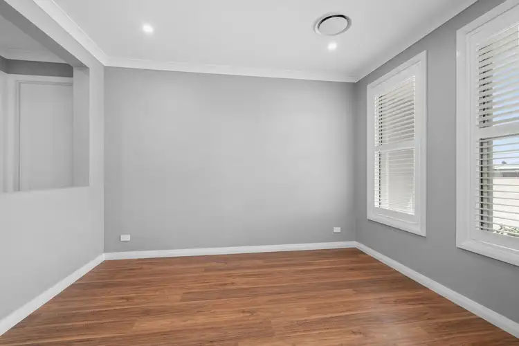 Second view of Homely house listing, 32 Graham Crescent, Crookwell NSW 2583