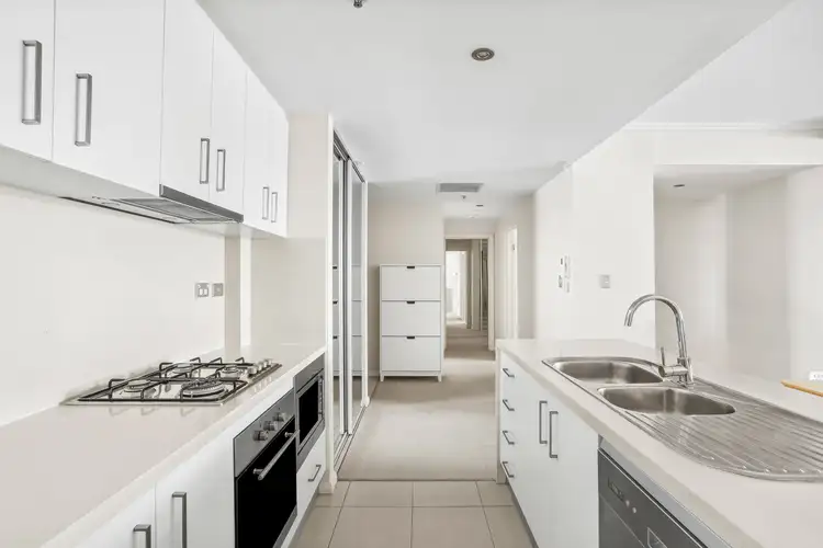 Fifth view of Homely apartment listing, 2/7 Bourke Street, Mascot NSW 2020