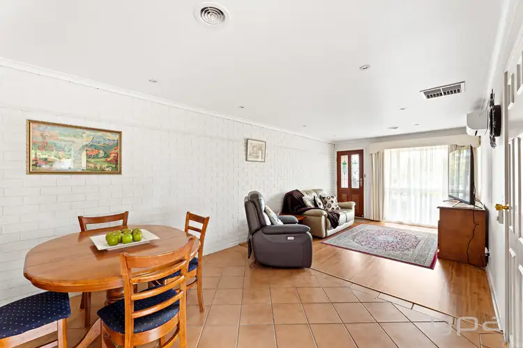 Fifth view of Homely unit listing, 2/8 Kiama Road, Werribee VIC 3030