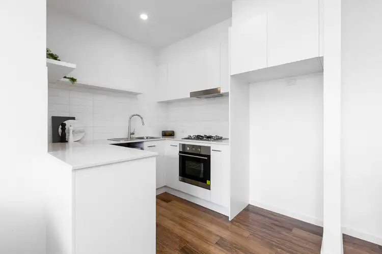 Fourth view of Homely unit listing, 6/30 Blenheim Road, Newport VIC 3015
