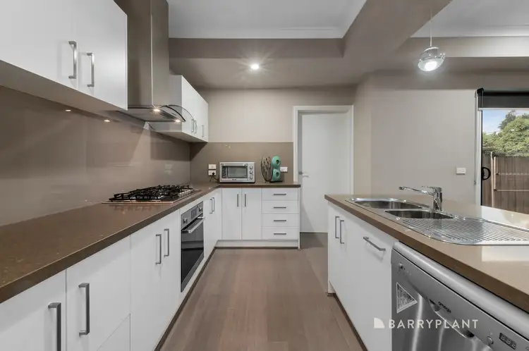 Third view of Homely townhouse listing, 4/280 Wantirna Road, Wantirna VIC 3152