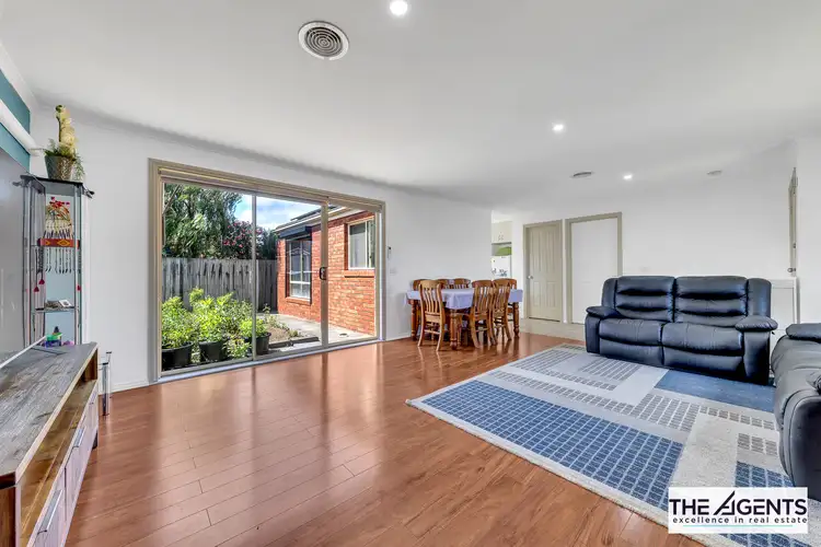 Fifth view of Homely house listing, 2/124 Rosella Avenue, Werribee VIC 3030