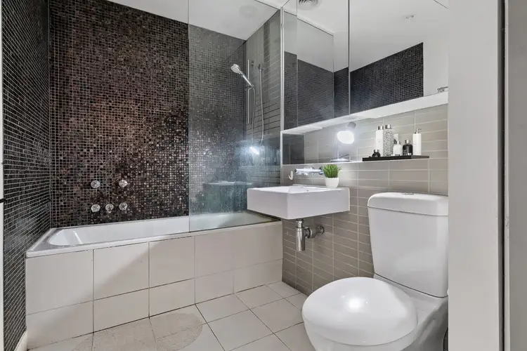 Sixth view of Homely apartment listing, 118/55 Queens Road, Melbourne VIC 3004