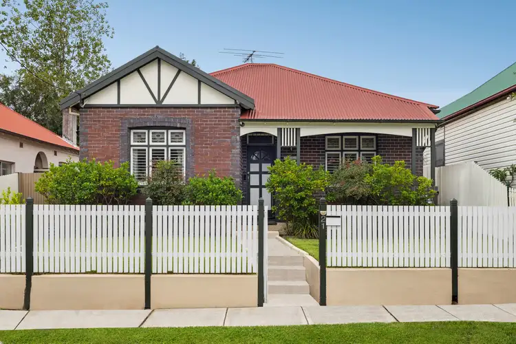 21 Salisbury Street, Botany NSW 2019
