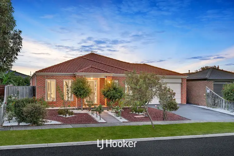 Third view of Homely house listing, 7 Pepperbush Circuit, Cranbourne VIC 3977