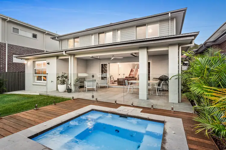 52B Fairfax Road, Warners Bay NSW 2282