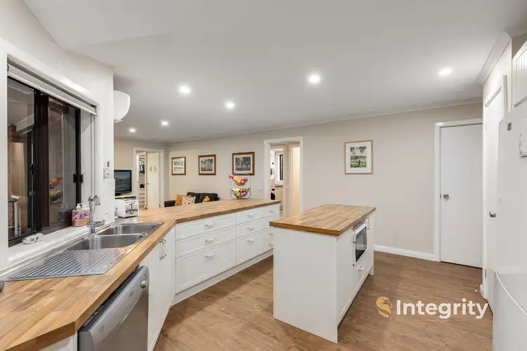 Second view of Homely house listing, 2 Miriam Drive, Yarra Glen VIC 3775