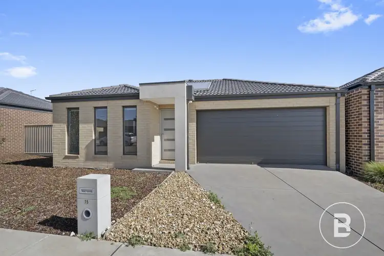 15 Masters Drive, Winter Valley VIC 3358