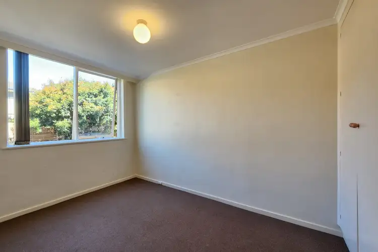 Fifth view of Homely apartment listing, 1/8-10 James Avenue, Kew VIC 3101