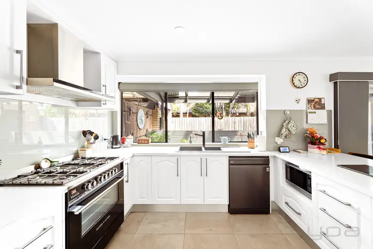 Fifth view of Homely house listing, 3 Edinburgh Court, Werribee VIC 3030