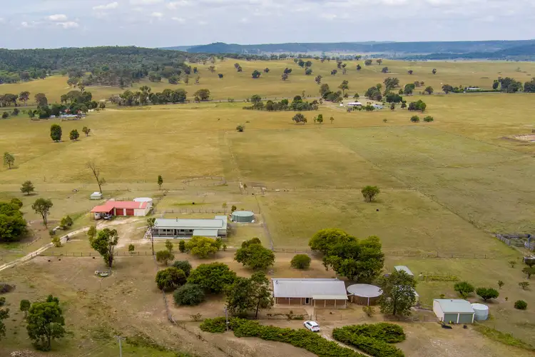 144 Winchester Crescent, Mudgee NSW 2850