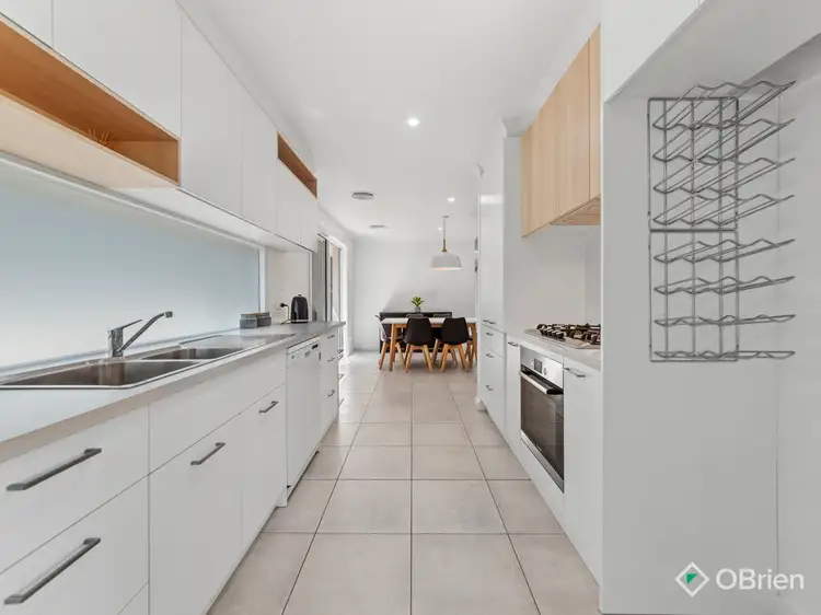 Fifth view of Homely house listing, 40 Parman Avenue, Pakenham VIC 3810