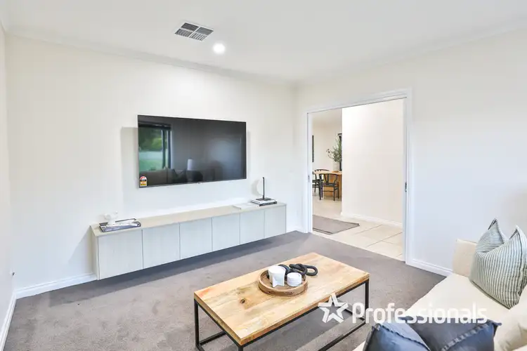 Fourth view of Homely house listing, 2 Coronation Court, Mildura VIC 3500