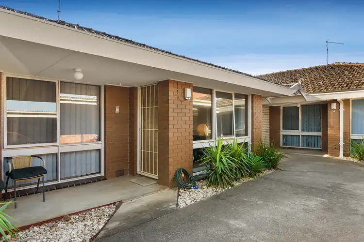2/106 Wedge Street North, Werribee VIC 3030