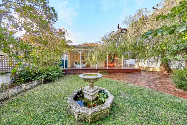 82 Gladstone Avenue, South Perth WA 6151