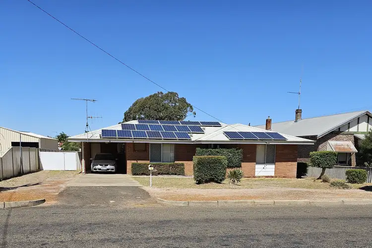 61 Arbour Street, Katanning WA 6317