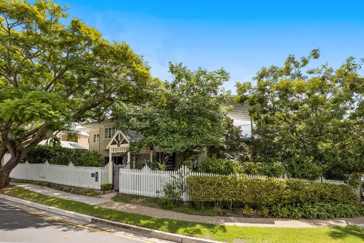 36 Murton Avenue, Holland Park QLD 4121