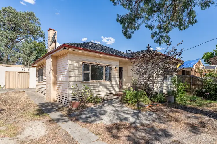 19 Branksome Grove, Blackburn South VIC 3130