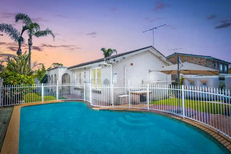 102 Wollybutt Road, Engadine NSW 2233
