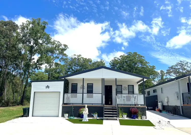 225/96 Holdom Road, Karuah NSW 2324