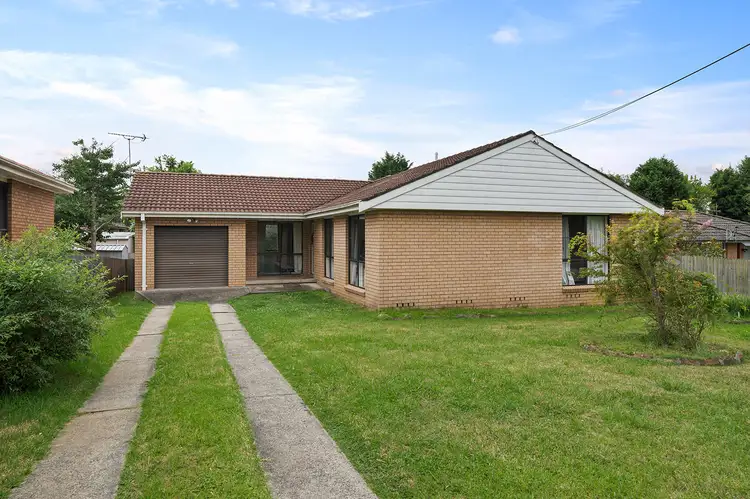 8 Sedgman Avenue, Mittagong NSW 2575