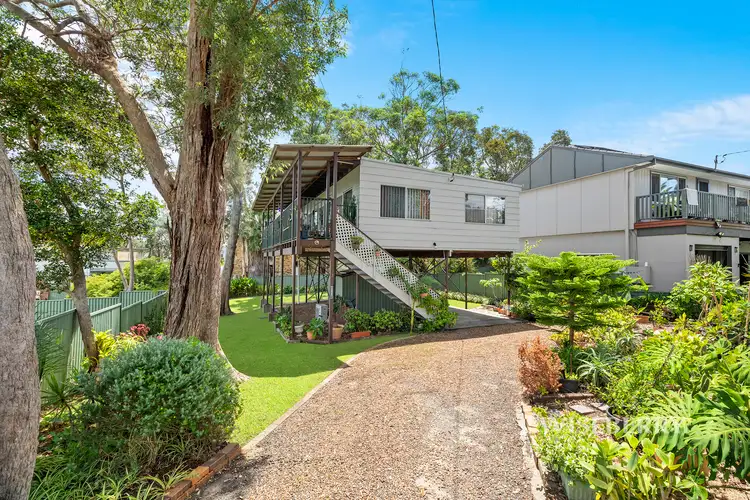2 Lauren Avenue, Lake Munmorah NSW 2259