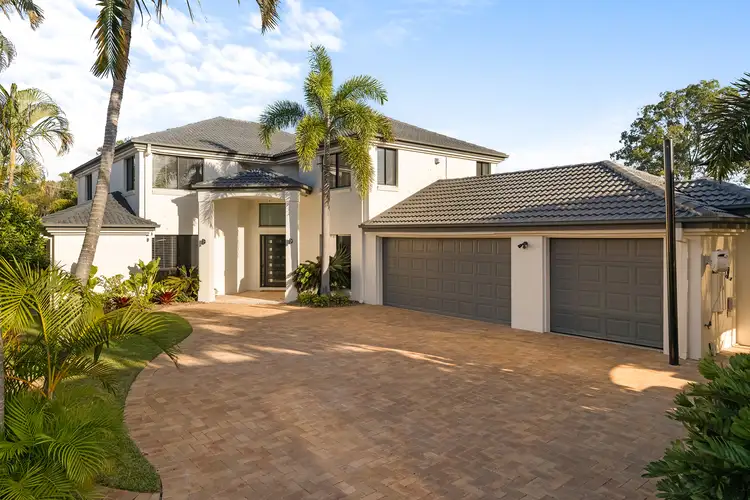 11 Picardie Close, Mansfield QLD 4122